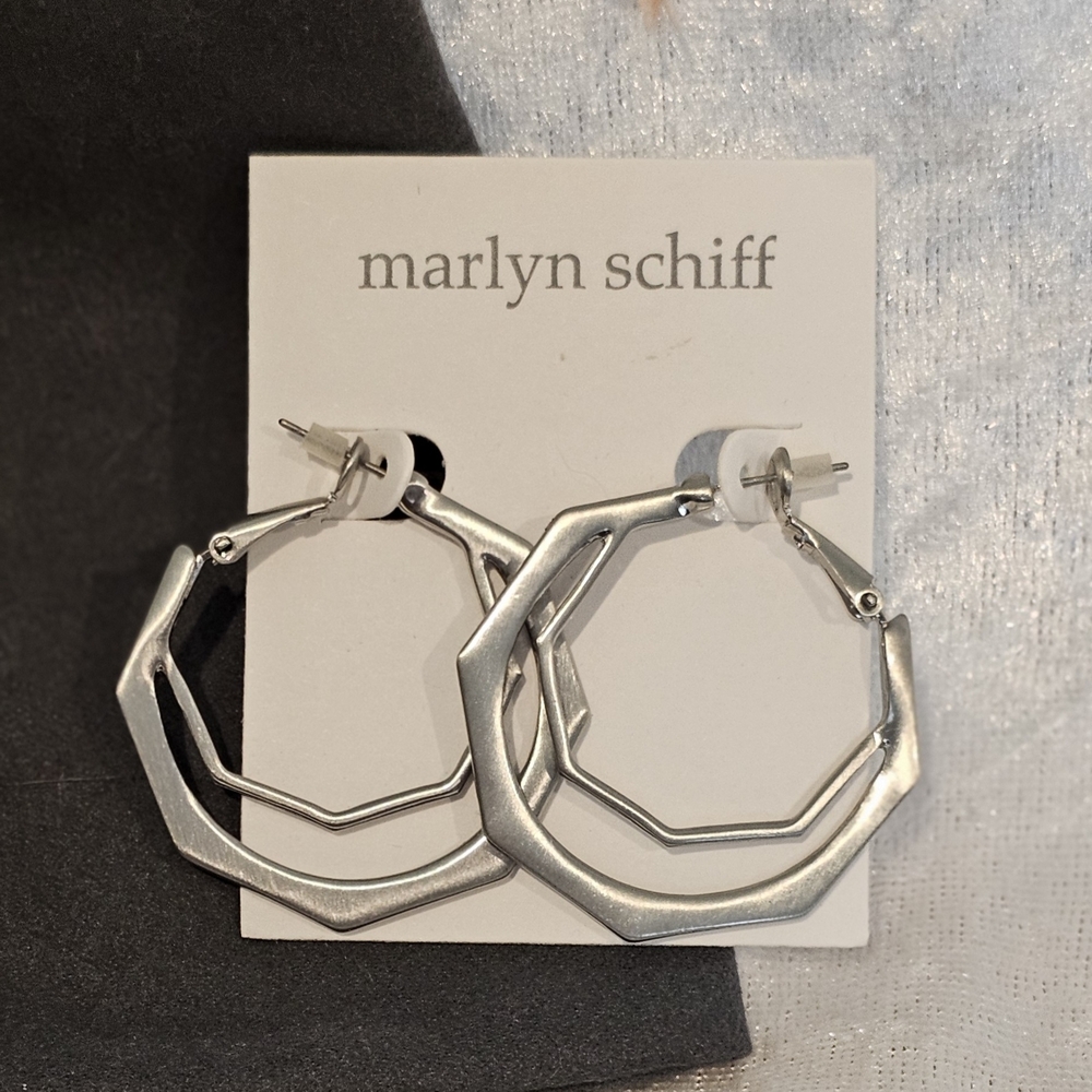 *NWT* Marlyn Schiff Silver Geometric Hoop Earrings